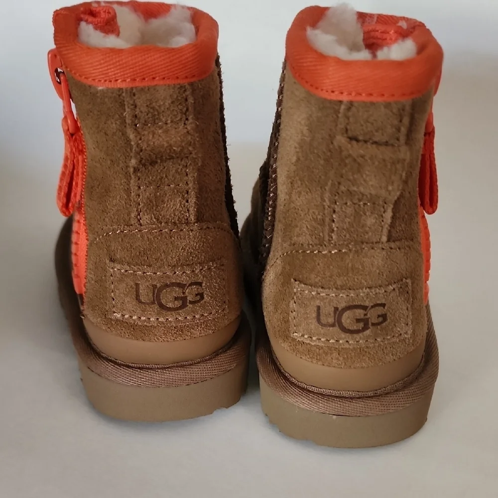 UGG Kids Classic Mini Zip Boots Brown Suede Orange Trim Toddler Girl Size 8